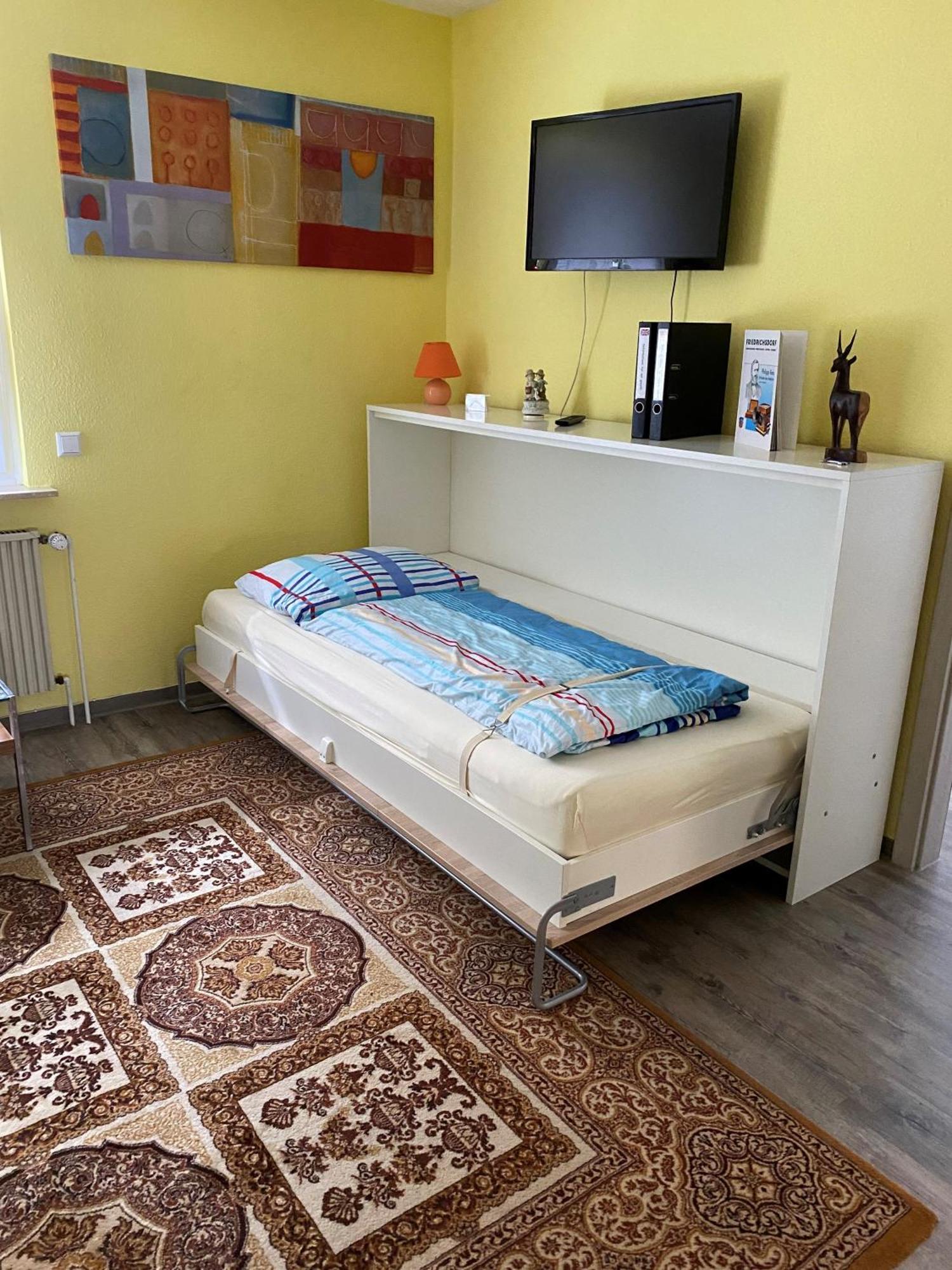 Ferienwohnung Pfeifer Фридрихсдорф Екстериор снимка